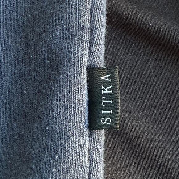 Sitka Gear Sweatshirt Mens 2XL Navy Blue Hoodie Pullover Logo Graphic Hunting - Picture 5 of 11